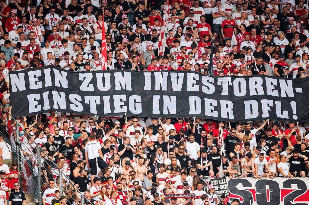 Vereine Stimmen Gegen Investor-Einstieg Im Deutschen Profifußball - 1 ...