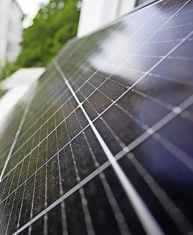 Im ersten Quartal 2023 wurden in Rhein...samt 104 Solaranlagen neu installiert.  | Foto: Sebastian Gollnow (dpa)