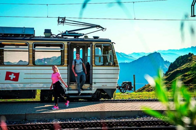 Ingenieurskunst trifft Alpenpanorama: der Murmeltierzug  | Foto: Andr Meier (Switzerland Tourism)