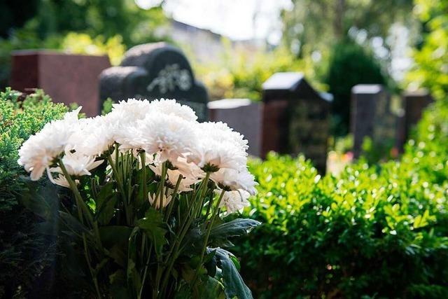 Auf dem Schliengener Friedhof hat jemand Grabschmuck gestohlen