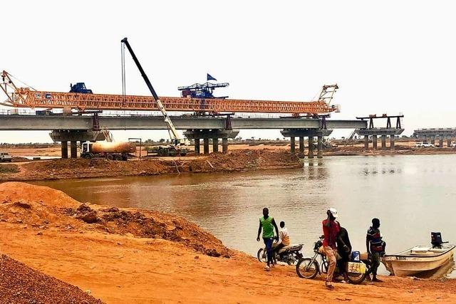 Mit einer Brücke zwischen Tschad und Kamerun will die EU China Konkurrenz machen