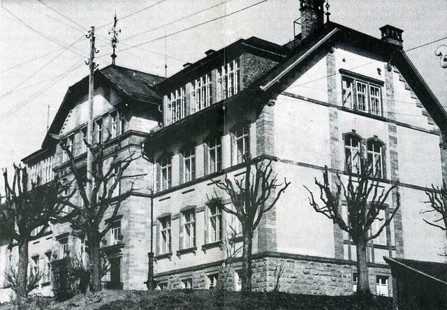 Zeit im Wandel: Die Hansjakobschule im Jahr 1901...  | Foto: Archiv Roland Weis