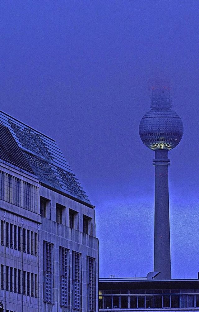 &#8222;Trugbild&#8220; ist Teil drei d...e &#8222;Die Sonne ber Berlin&#8220;.  | Foto: Annette Riedl (dpa)