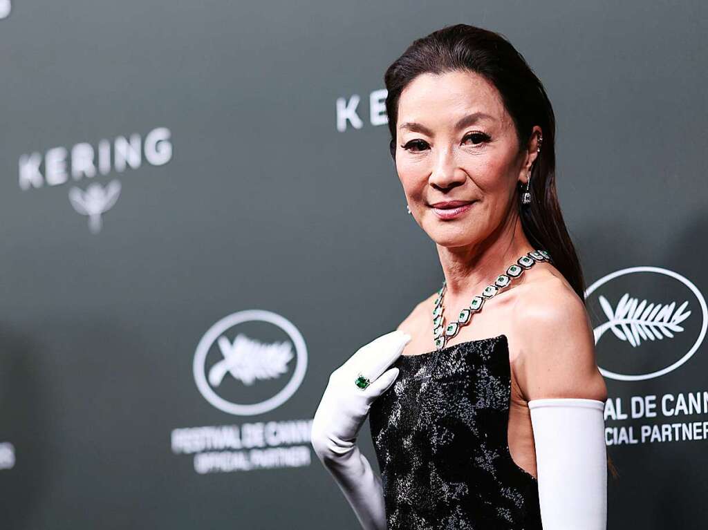 Schauspielerin Michelle Yeoh kommt zur Verleihung der Kering Women In Motion Awards.