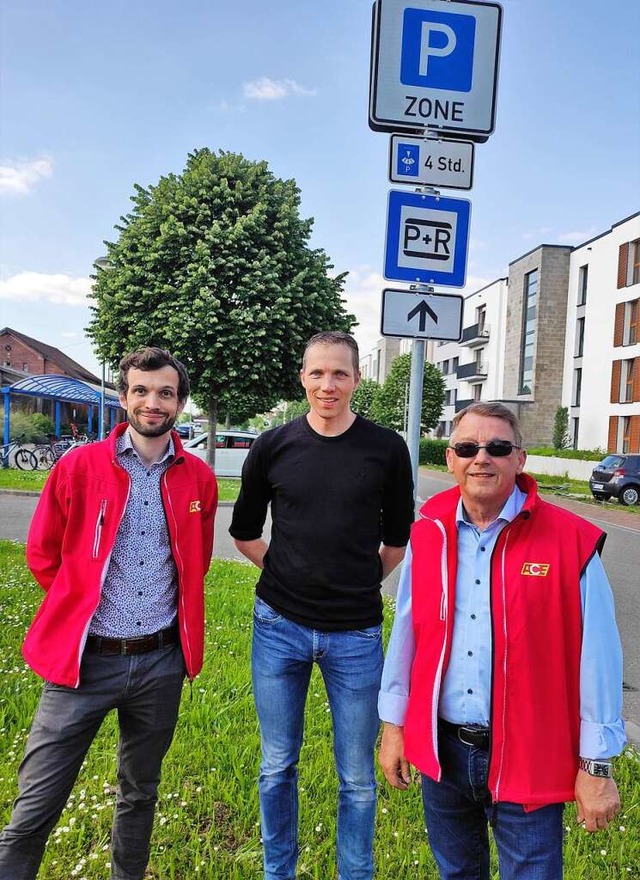 Sven Sven Hbschen, Simon Stippich und...itiger P+R-Ausweisung als irrefhrend.  | Foto: Werner Schnabl