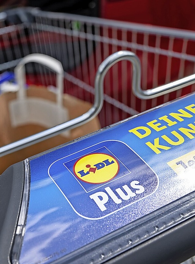 Lidl ist nicht nur im Handel ein wichtiger Spieler.  | Foto: Hendrik Schmidt (dpa)