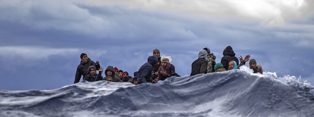 Das Mittelmeer gilt als gefhrlichste Fluchtroute der Welt.  | Foto: Santi Palacios