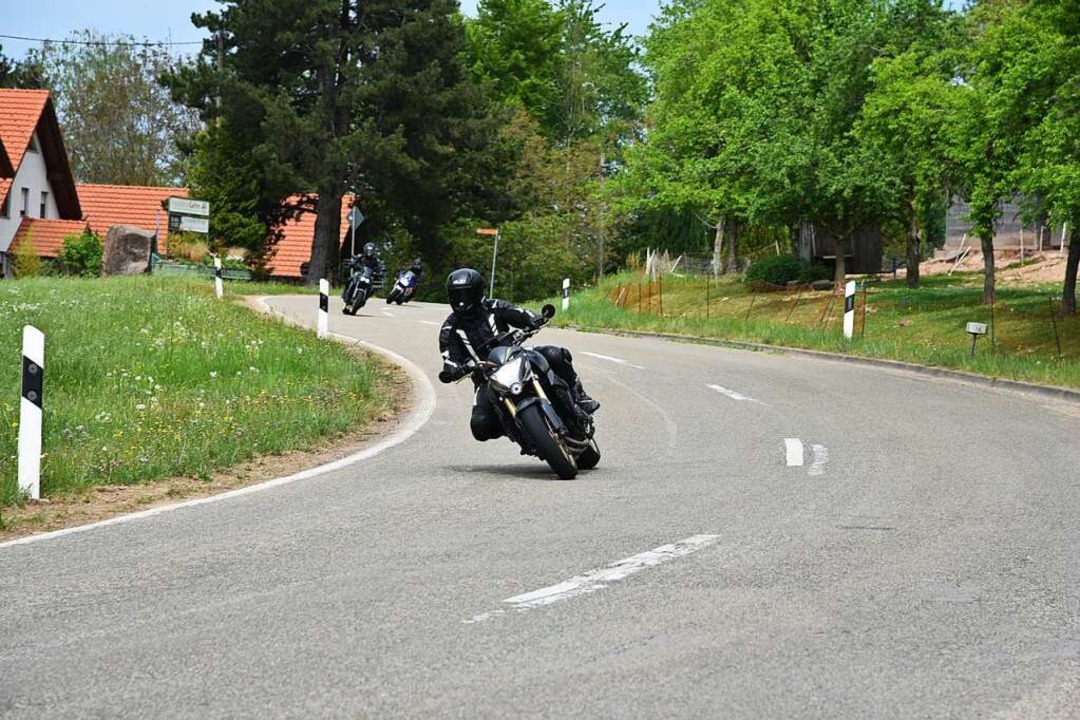 Motorradfahrer unterwegs in Freiamt  | Foto: Benedikt Sommer