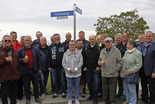In Krzell gibt es nun einen Weg, der ...meinde in Schleswig-Holstein erinnert.  | Foto: Gemeinde