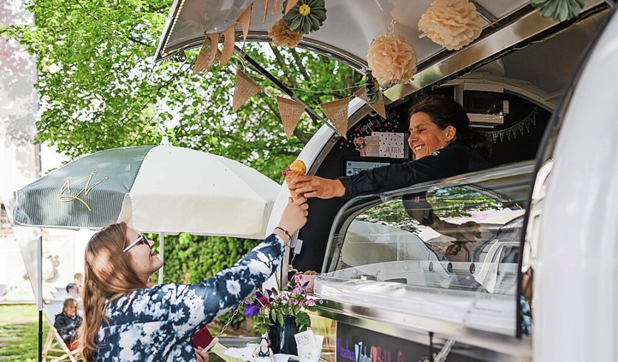 Manuela Rieger verkauft ihr Eis aus ei... Veranstaltungen und  privaten Feiern.  | Foto: Johannes Meger