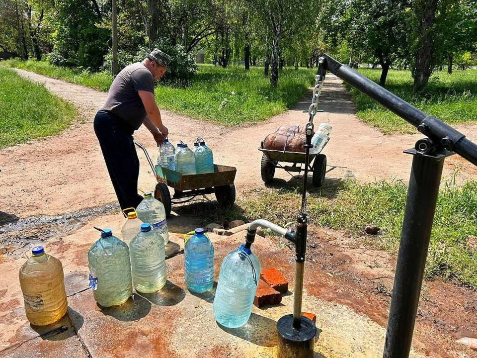 Brunnen sichern die Wasserversorgung  | Foto: Dmytro Durnjew