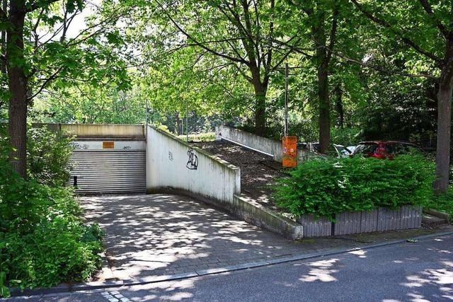 Gammel-Parkdeck in Freiburg-Landwasser steht gar nicht ganz leer