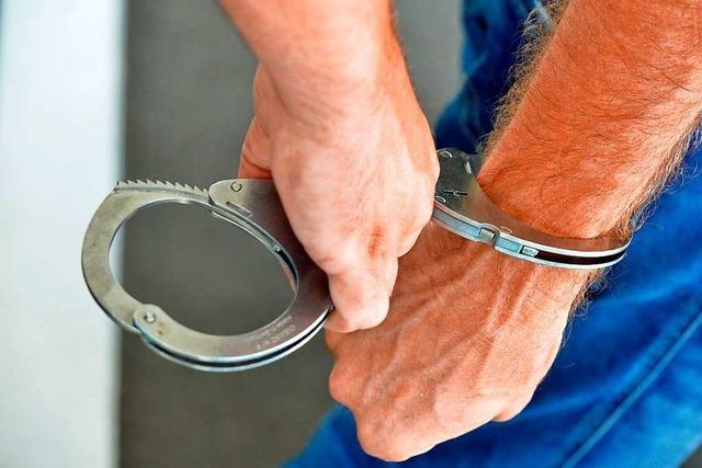 Frau stirbt nach Messerattacke in Bonndorf - Mann in U-Haft