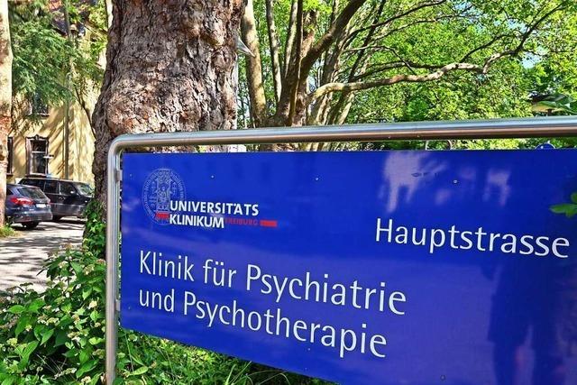 120 Kinder und Jugendliche warten auf einen Platz in der Psychiatrie der Freiburger Uniklinik