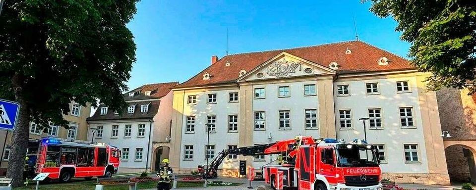 Einsatz im Emmendinger Amtsgericht: Feuerwehr löschte Brand am frühen Morgen