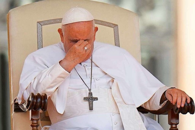 Papst Franziskus am 31. Mai whrend se...en Generalaudienz auf dem Petersplatz.  | Foto: Alessandra Tarantino (dpa)