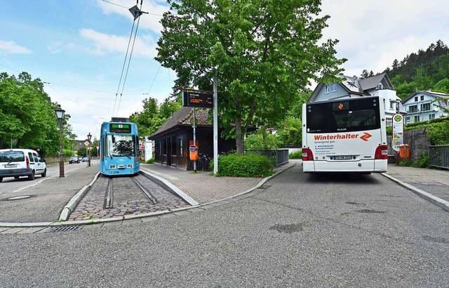 Bislang ist von der Straenbahn der di...shalt aber nicht barrierefrei umbauen.  | Foto: Michael Bamberger