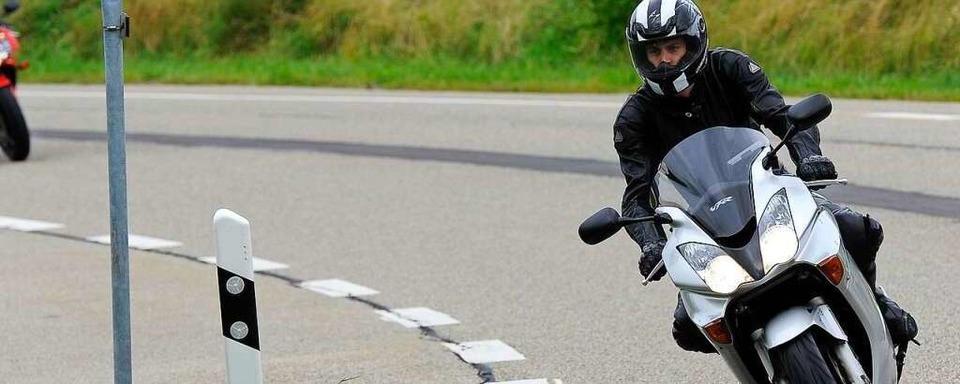 18 Motorradfahrer halten sich nicht an das Fahrverbot auf der Schauinslandstrecke