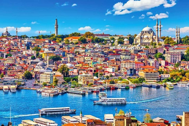 Der Camlica-Hgel bietet eine hervorragende Sicht auf den Bosporus.  | Foto: Nick N A/Shutterstock.com