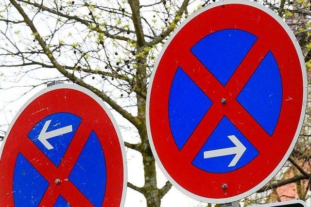 Die neuen Verkehrsschilder in Efringen-Kichen lassen auf sich warten