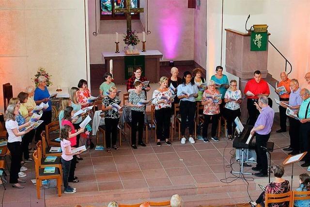 Der Ottenheimer Kirchenchor singt von Glcksmomenten und Sorgen im Leben