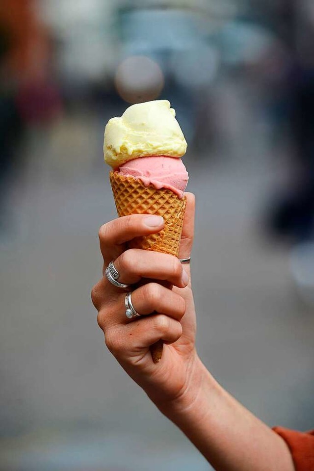 Nicht immer ist in Vanille-Eis echte Vanille.  | Foto: Ingo Schneider