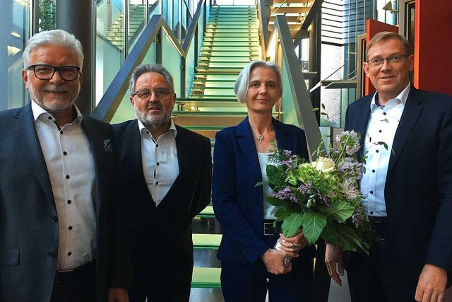Vorstandsvorsitzender Gnther Heck, Au...erschuh und Marco Kckmann (von links)  | Foto: Willi Adam