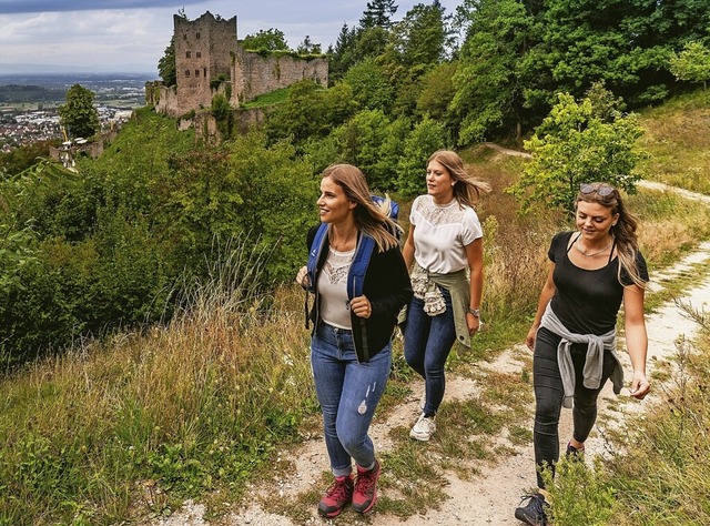 Touristische Pfunde, mit denen der Ort...Wandertrend und malerische Burgruinen.  | Foto: Renchtal Tourismus GmbbH, Jigal Fichtner