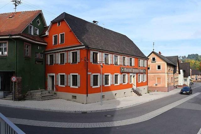 Lore Breig vom frheren Gasthaus Engel in Lahr-Sulz feiert 90. Geburtstag