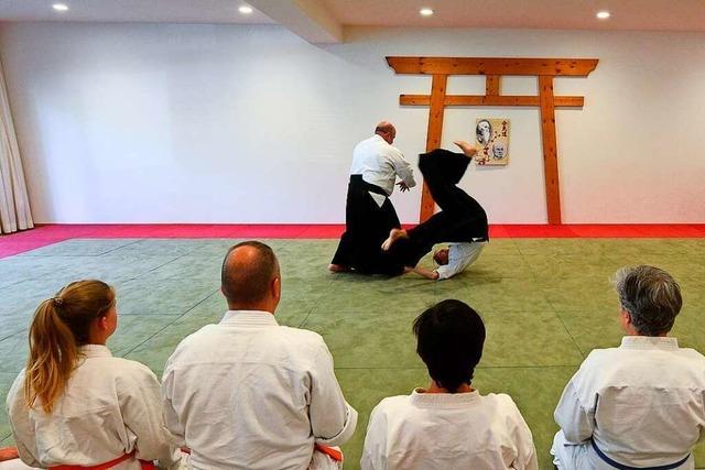 Beim Freiburger Aikido-Verein geht es um gewaltfreie Selbstverteidigung
