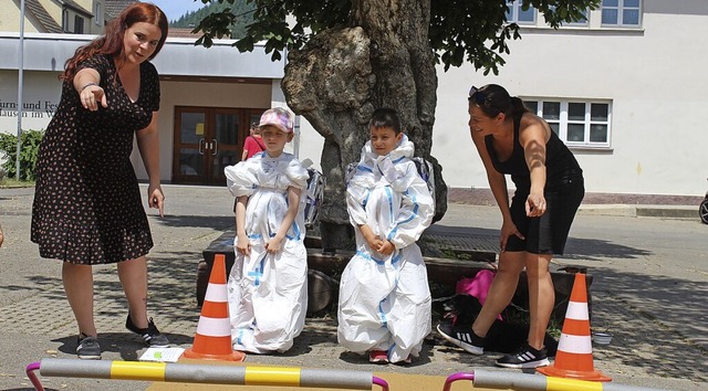 Heitere Weltraum-Spiele galt es beim T...Seemann schickten die Kids in den All.  | Foto: Ralph Lacher