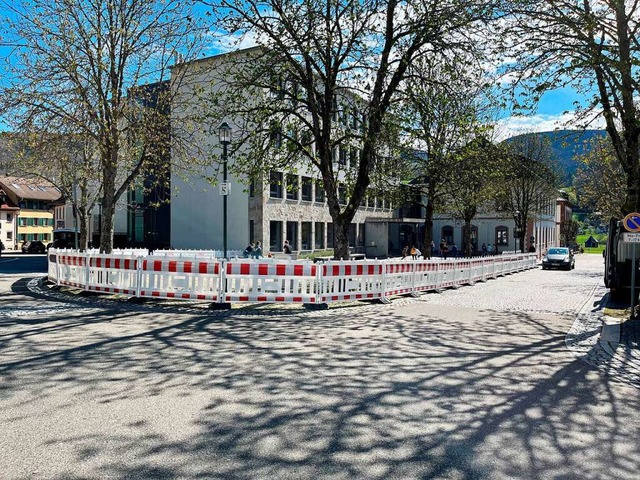 Der Gemeinderat hatte im Januar gegen ...lhof des Gymnasiums eingezunt werden.  | Foto: Sarah Trinler