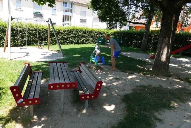 Eltern fordern Mülleimer auf Spielplätzen in Kirchzarten