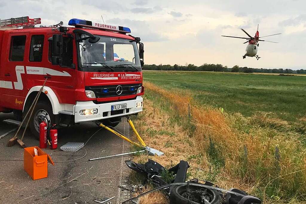 Zwei Schwerverletzte Nach Frontalkollision Bei Staufen - Staufen ...