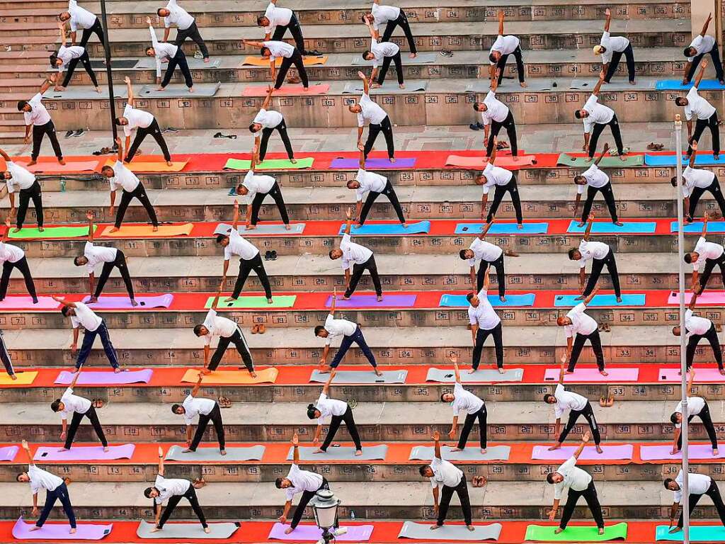 Bei manchen steht der meditative Aspekt von Yoga im Vordergrund, bei anderen der sportliche. Das ist am Internationalen Yoga-Tag nicht anders.