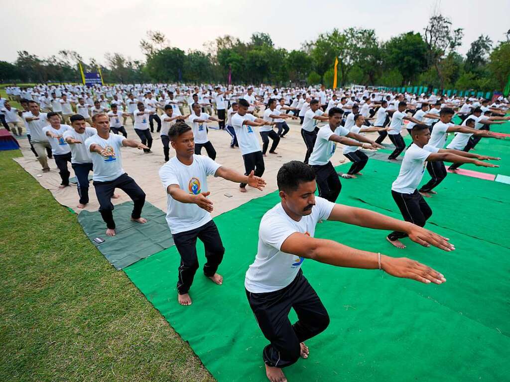 Bei manchen steht der meditative Aspekt von Yoga im Vordergrund, bei anderen der sportliche. Das ist am Internationalen Yoga-Tag nicht anders.