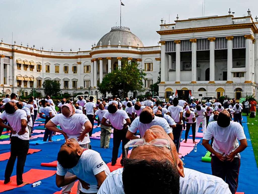 Bei manchen steht der meditative Aspekt von Yoga im Vordergrund, bei anderen der sportliche. Das ist am Internationalen Yoga-Tag nicht anders.