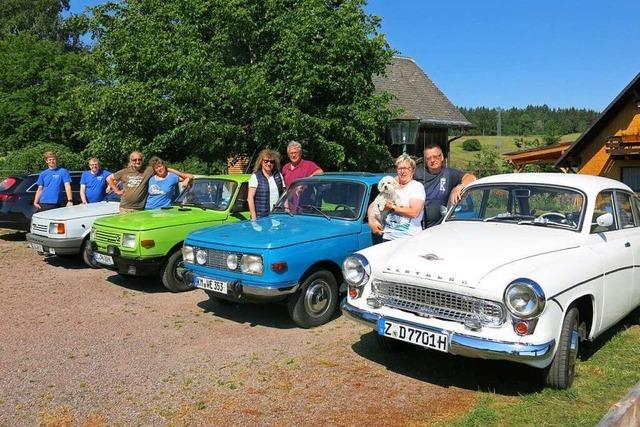 Wartburg-Parade in der Schwarzwaldidylle von Ebnet