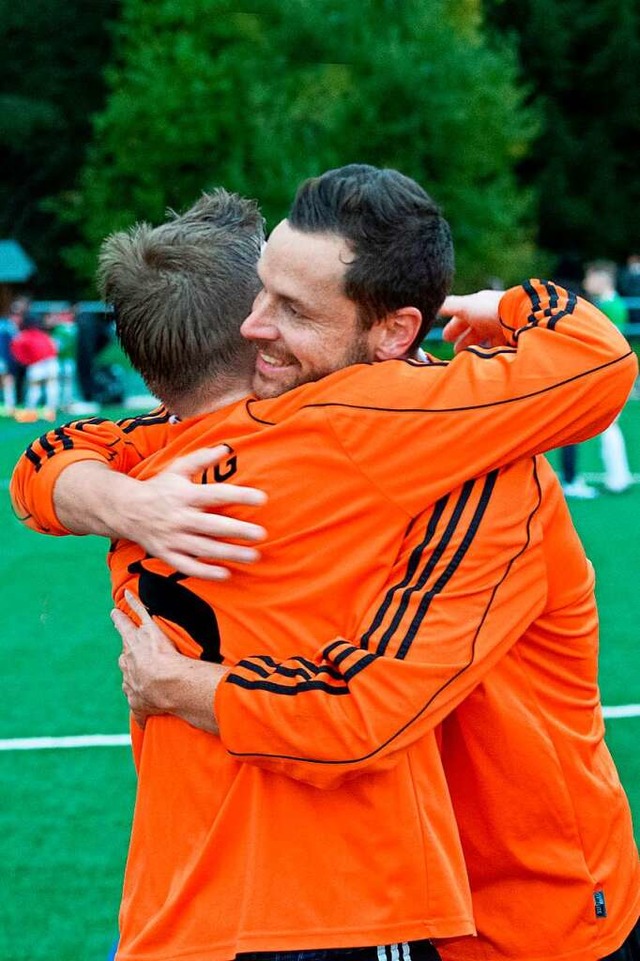 Nicht immer hatten die Spieler Grund, ...em Treffer fr die SG Lenzkirch/Saig.   | Foto: Wolfgang Scheu