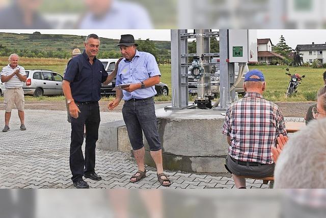 Der neue Brunnen luft