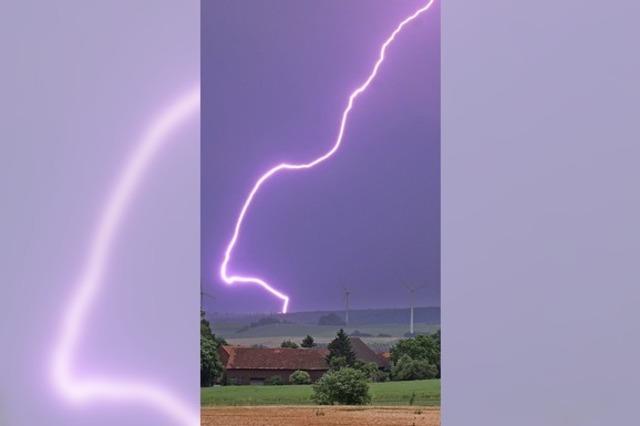 Unwetter trifft manche Regionen heftig