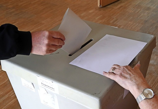 In fnf Wahllokalen kann am Sonntag in Murg gewhlt werden.  | Foto: Bodo Schackow (dpa)