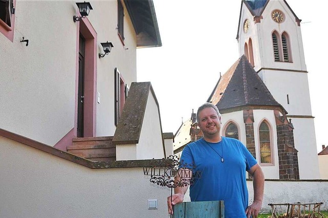 Florian Bcher leitet die evangelische...tsburg und ist auch in Ihringen ttig.  | Foto: Sebastian Ehret