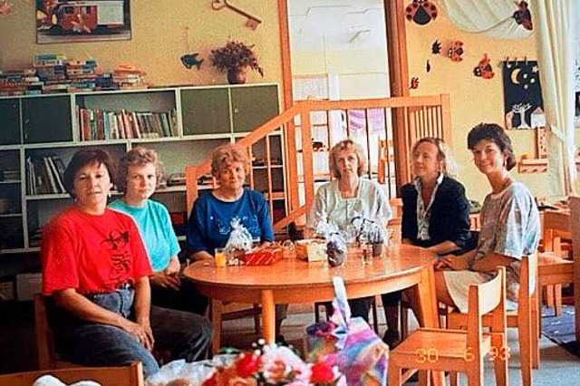 Ein Erzieherinnen-Team aus den 1990er-Jahren  | Foto: Spielstube Kindergarten Wittlingen