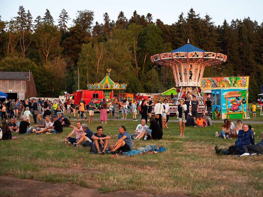 Stefanie Klo und ihre band im Dreisamtal: Beste Stimmung beim Silbermond-Open-Air in Kirchzarten.