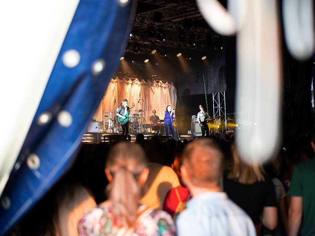 Stefanie Klo und ihre band im Dreisamtal: Beste Stimmung beim Silbermond-Open-Air in Kirchzarten.