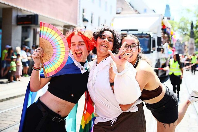 Ein Statement: der CSD am Samstag in Freiburgs Innenstadt  | Foto: Janos Ruf