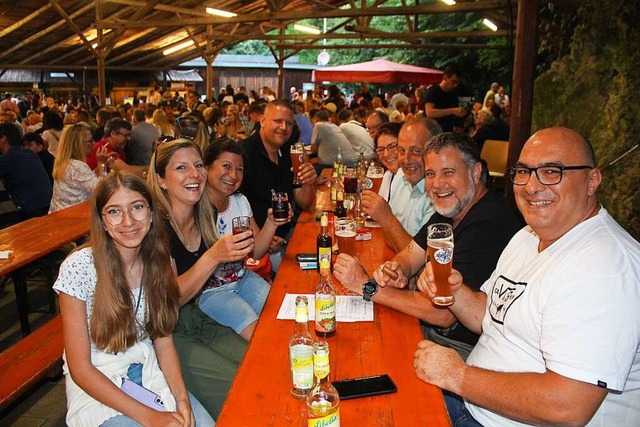 Der Besuch der drei Tannenkircher Fest...e offen, die Stimmung war ausgelassen.  | Foto: Deborah Widmer