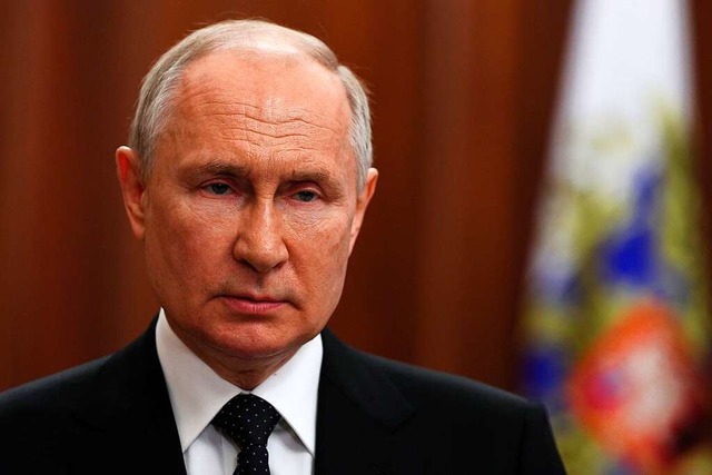 Putin whrend seiner TV-Ansprache am S...ge der Schwche zu korrigieren&#8220;.  | Foto: Gavriil Grigorov (dpa)