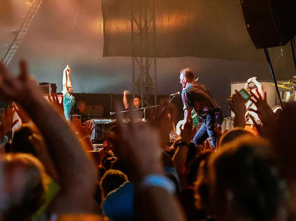 Schlagersnger Ben Zucker war am Sonntag mit seiner Band in Kirchzarten.